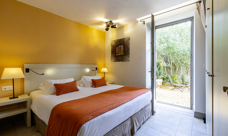 Suite - Chambre vue sur terrasse privative